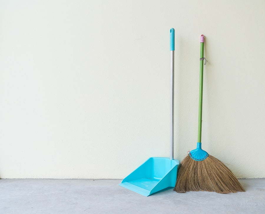 broom and bin