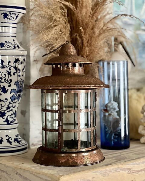 Rustic And Beachy Lantern Decor Ideas For Your Home decor with lanterns