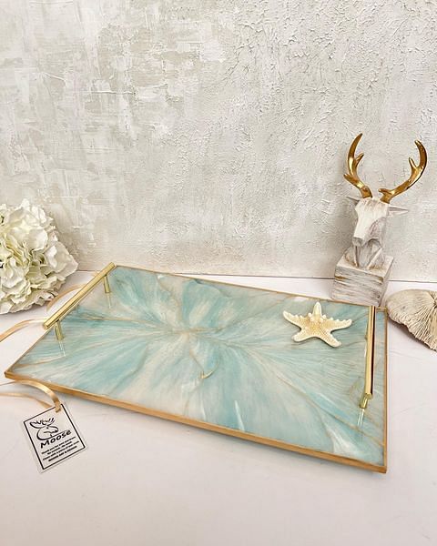 Elegant And Creative Decorating Idea With Resin Trays decor with trays