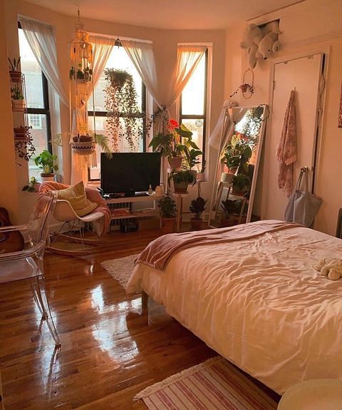 Serene And Cozy: A Hygge Decor Bedroom Retreat hygge decor