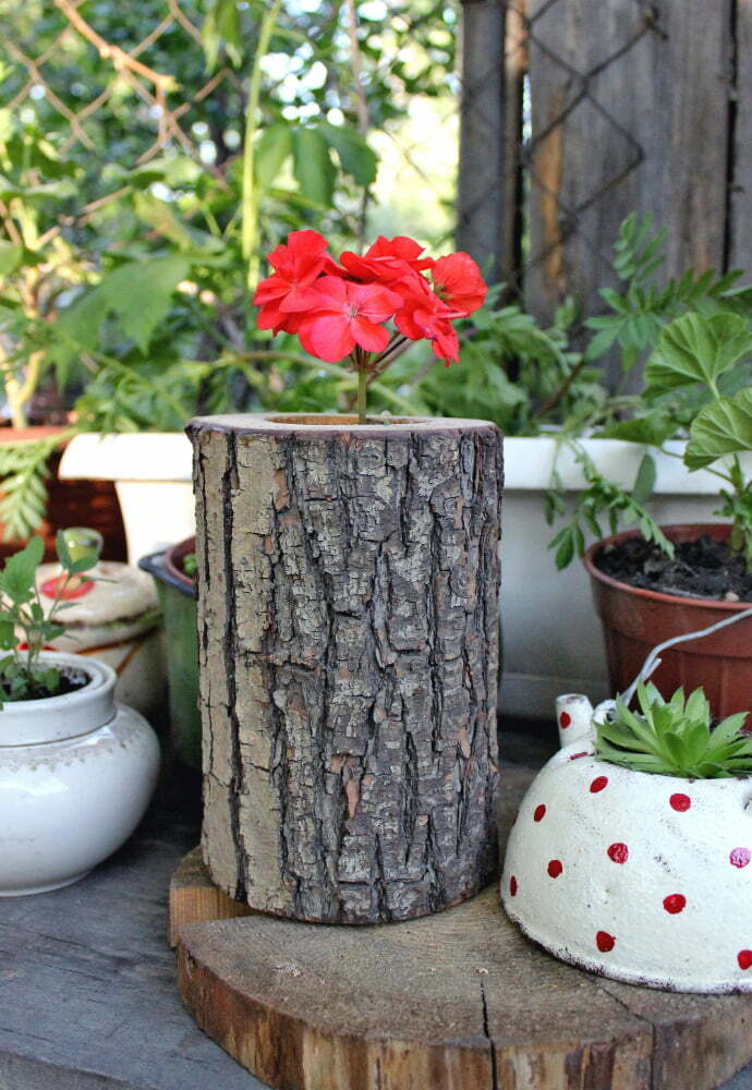 flower pot holder tree stump