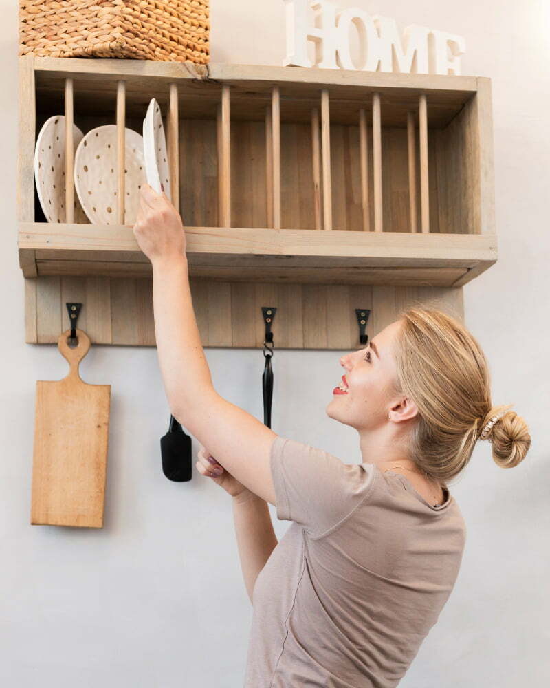 wall mounted storage