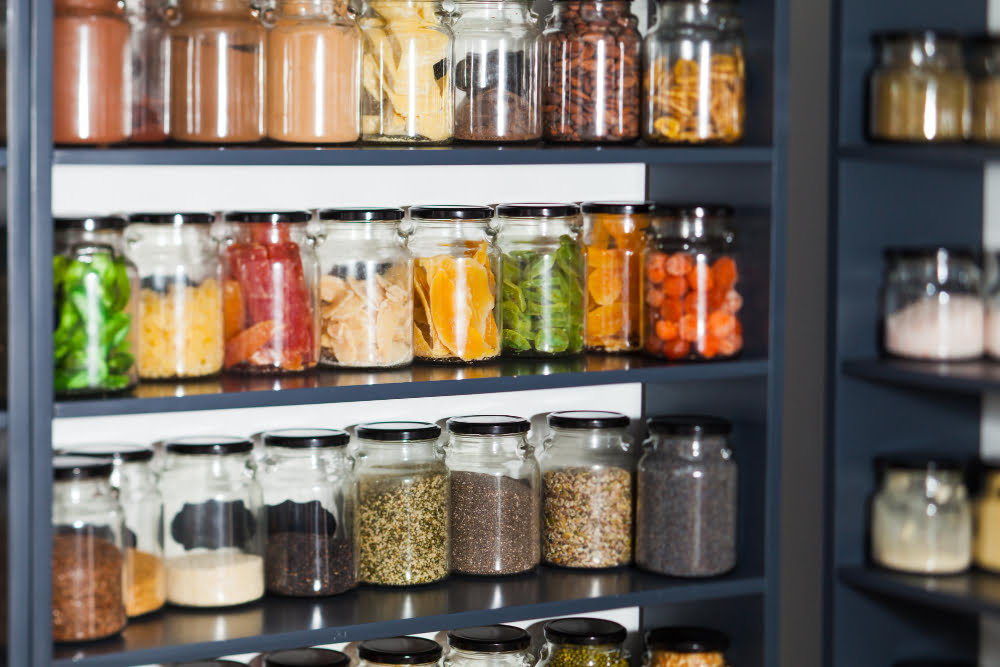 kinds of pull out spice rack
