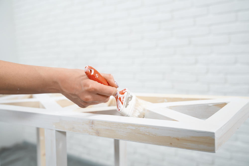 painting the spice rack