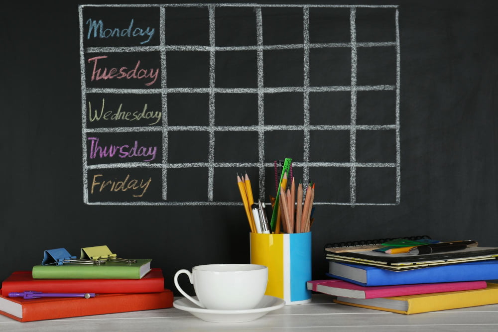 wall calendar chalkboard