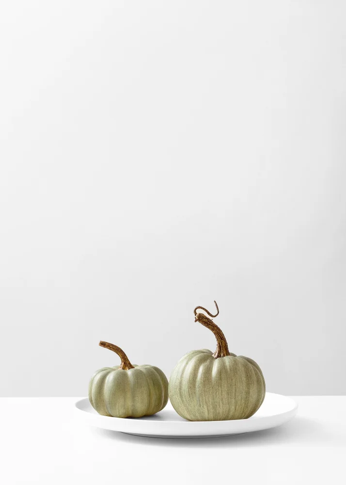 Mini Chalk Pumpkin Placeholders