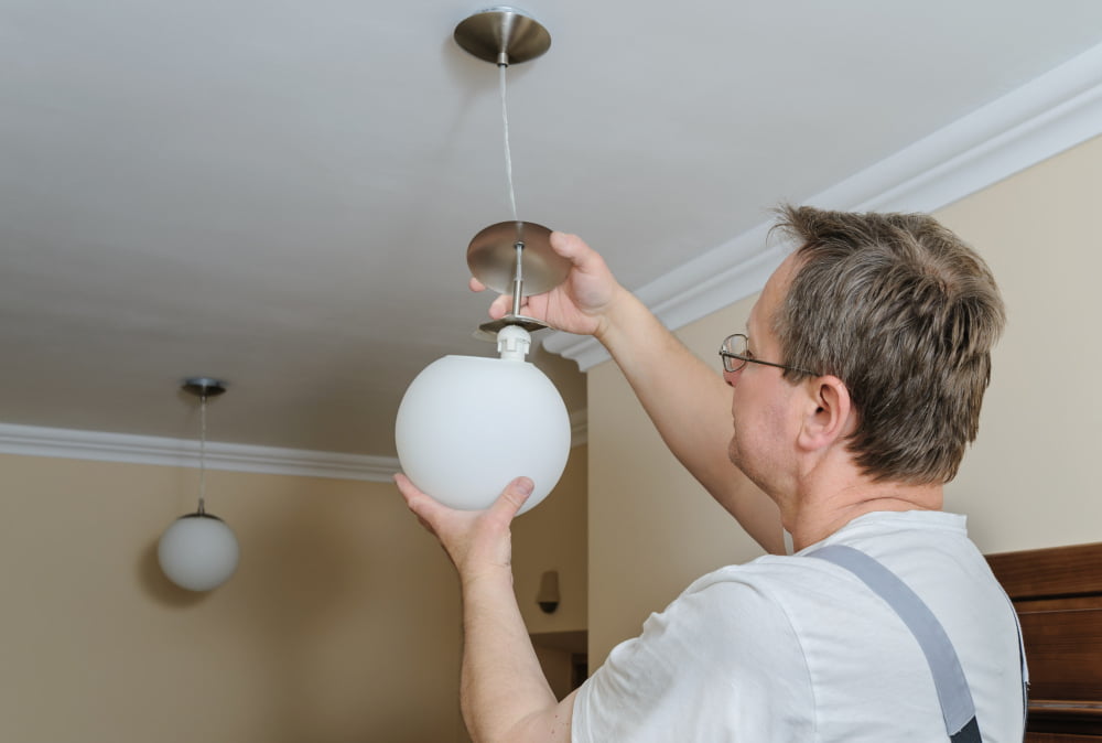 Installing Light Shade Pendant