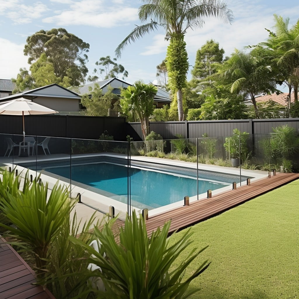 pool fencing