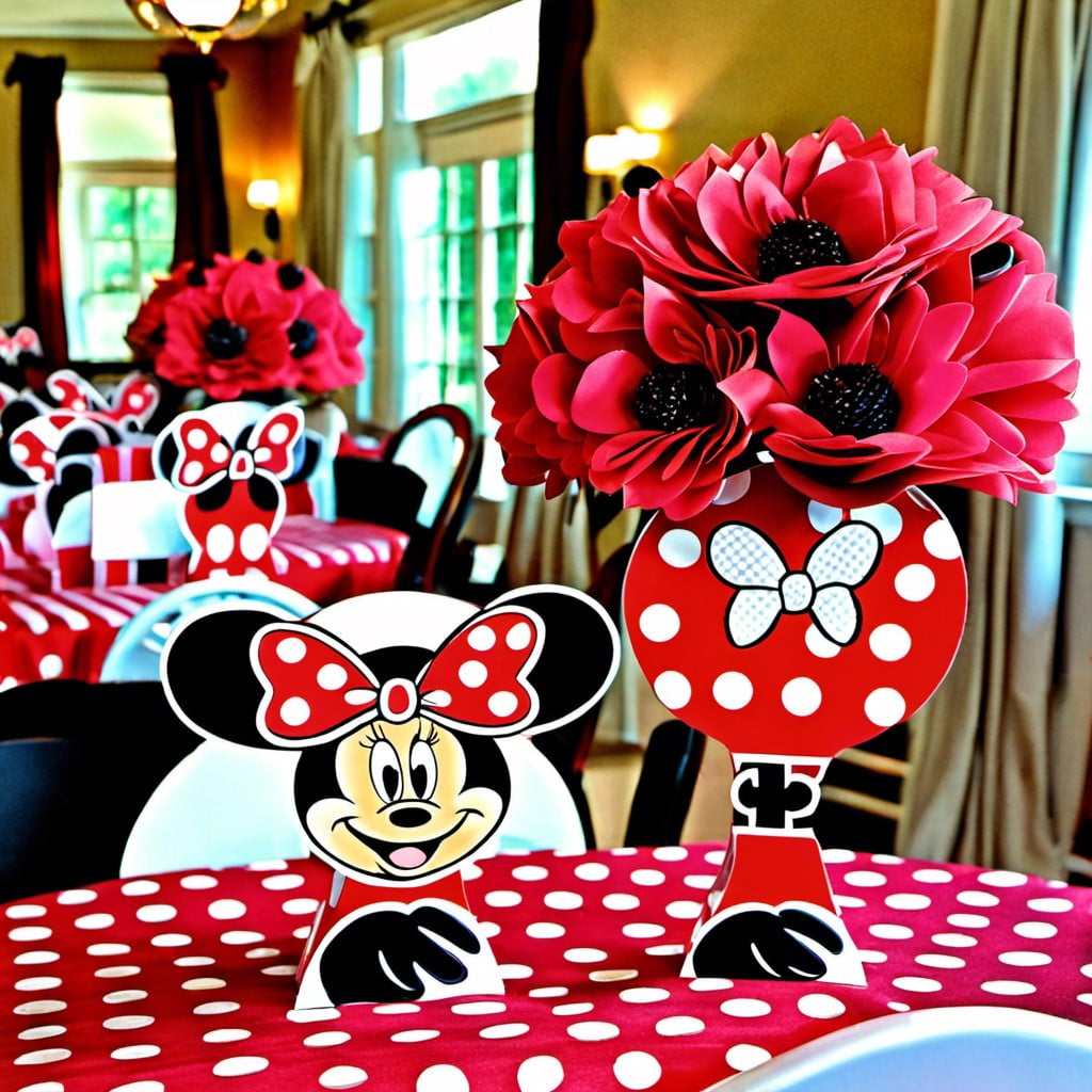 minnie mouse table centerpieces