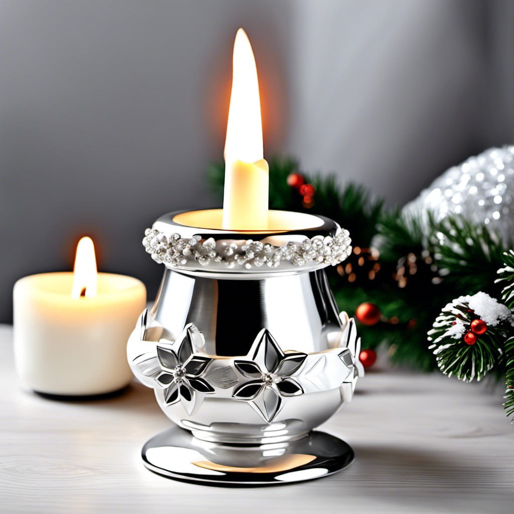 white and silver candleholder arrangements
