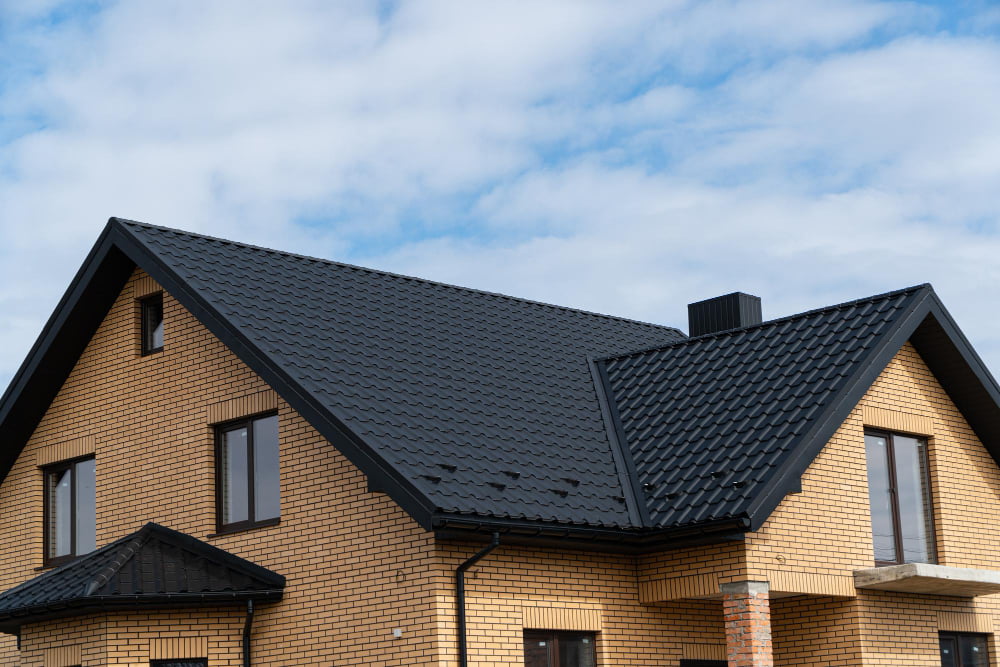 Choosing the Right Roofing Material