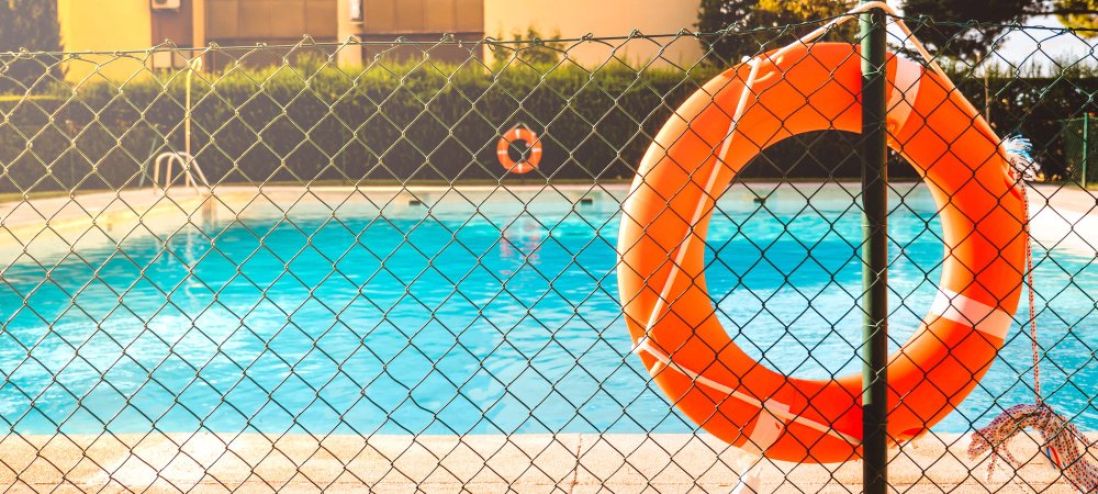 Rescue Equipment for Pool Safety